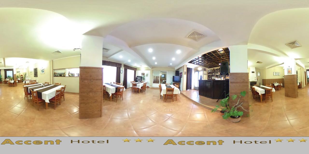Family Hotel Accent Razgrad Экстерьер фото