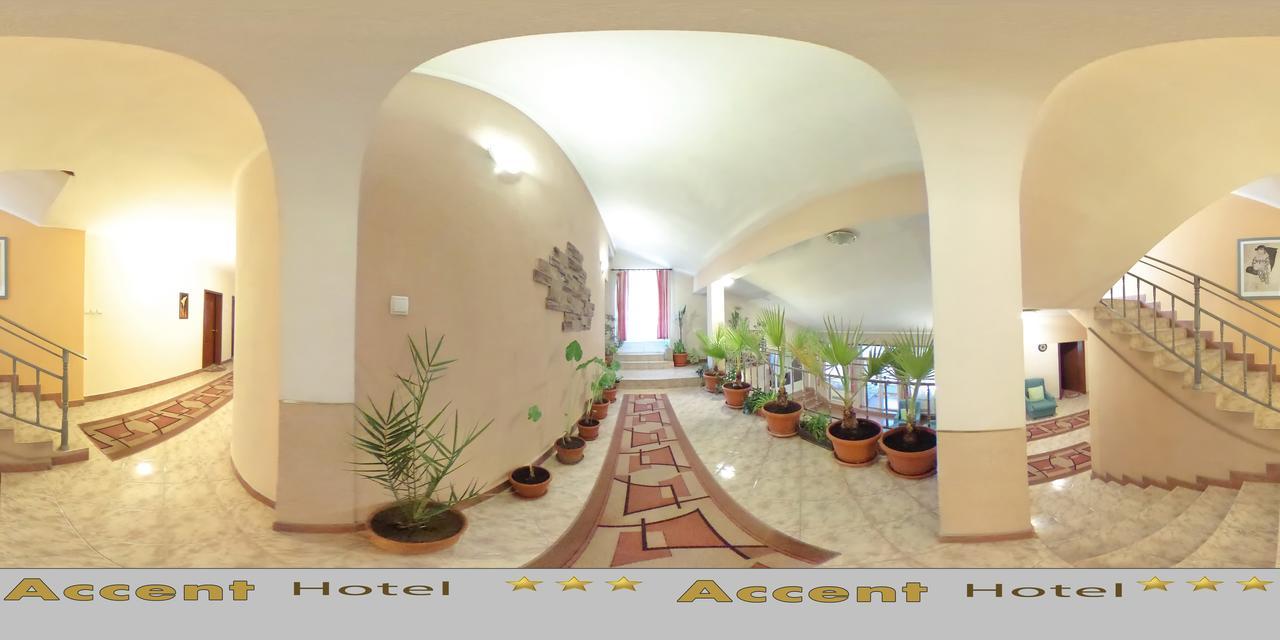 Family Hotel Accent Razgrad Экстерьер фото